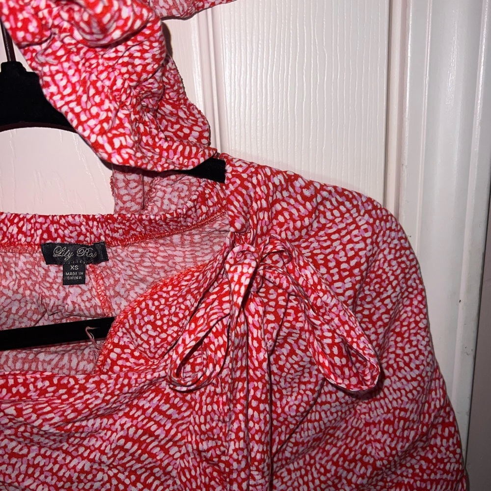 two piece set - Picture 4 of 4